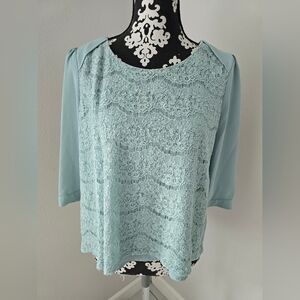 Ezra Elegant Lace Women Top in Light Blue Size M